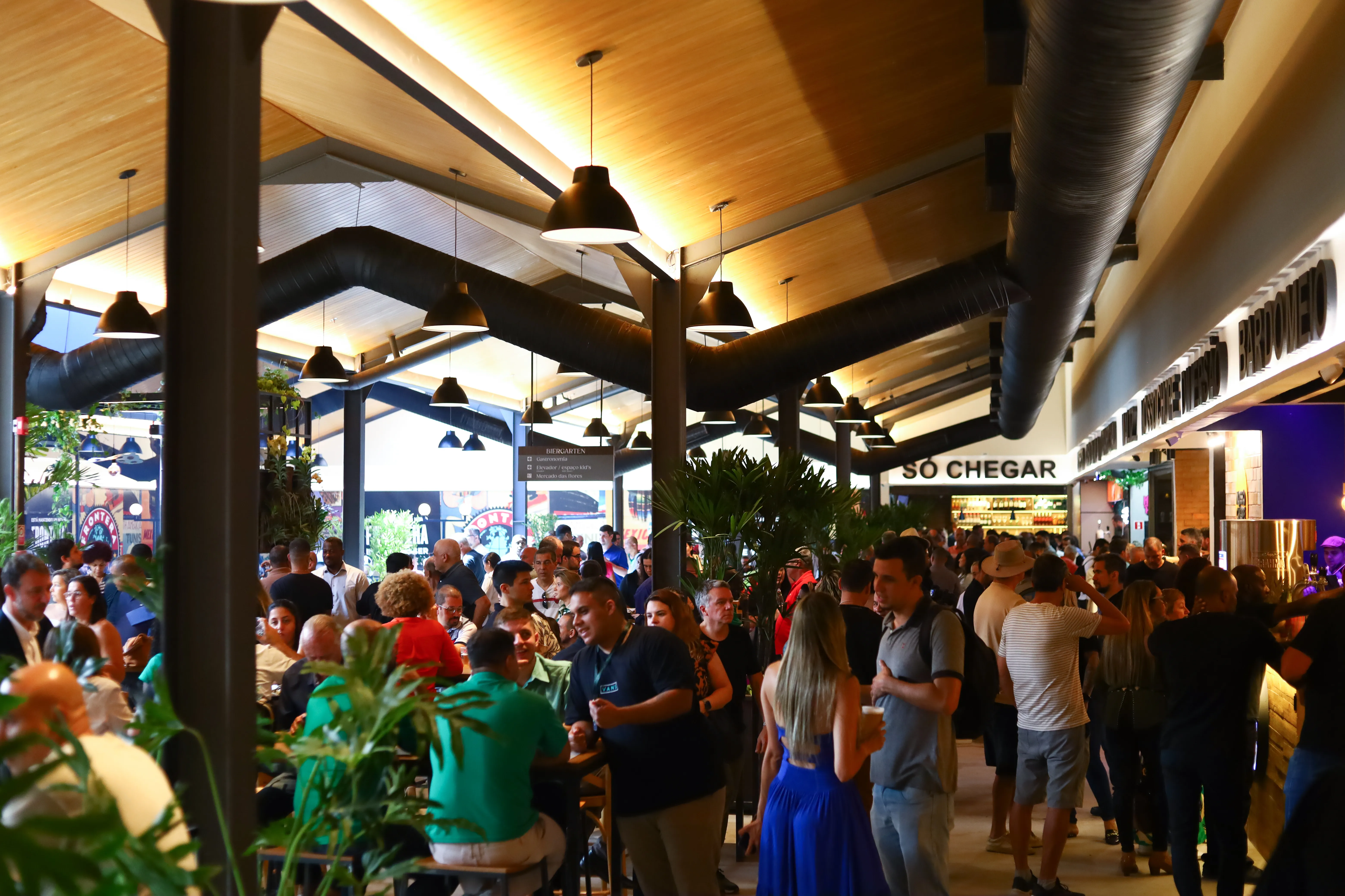 O Mercado Municipal de NIterói foi reinaugurado em 27 de julho