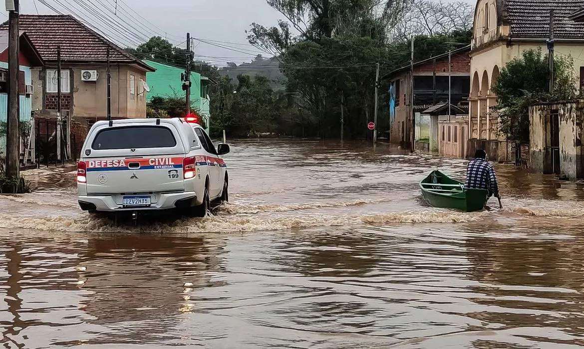 Passagem de ciclone atingiu 79 municípios