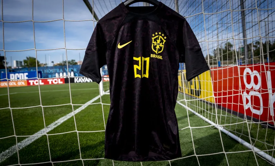 Camisa preta será usada no amistoso da Seleção contra Guiné, no sábado