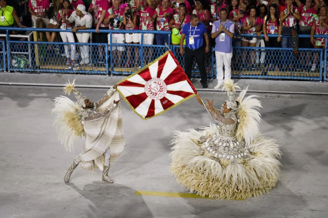 As escolas de samba já estão a todo vapor no ensaio para o carnaval de 2023