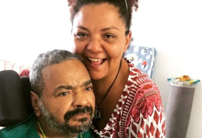 Babi está casada com Arlindo Cruz há 35 anos cuida do ex-cantor desde quando ele sofreu um Acidente Vascular Cerebral (AVC), em 2017