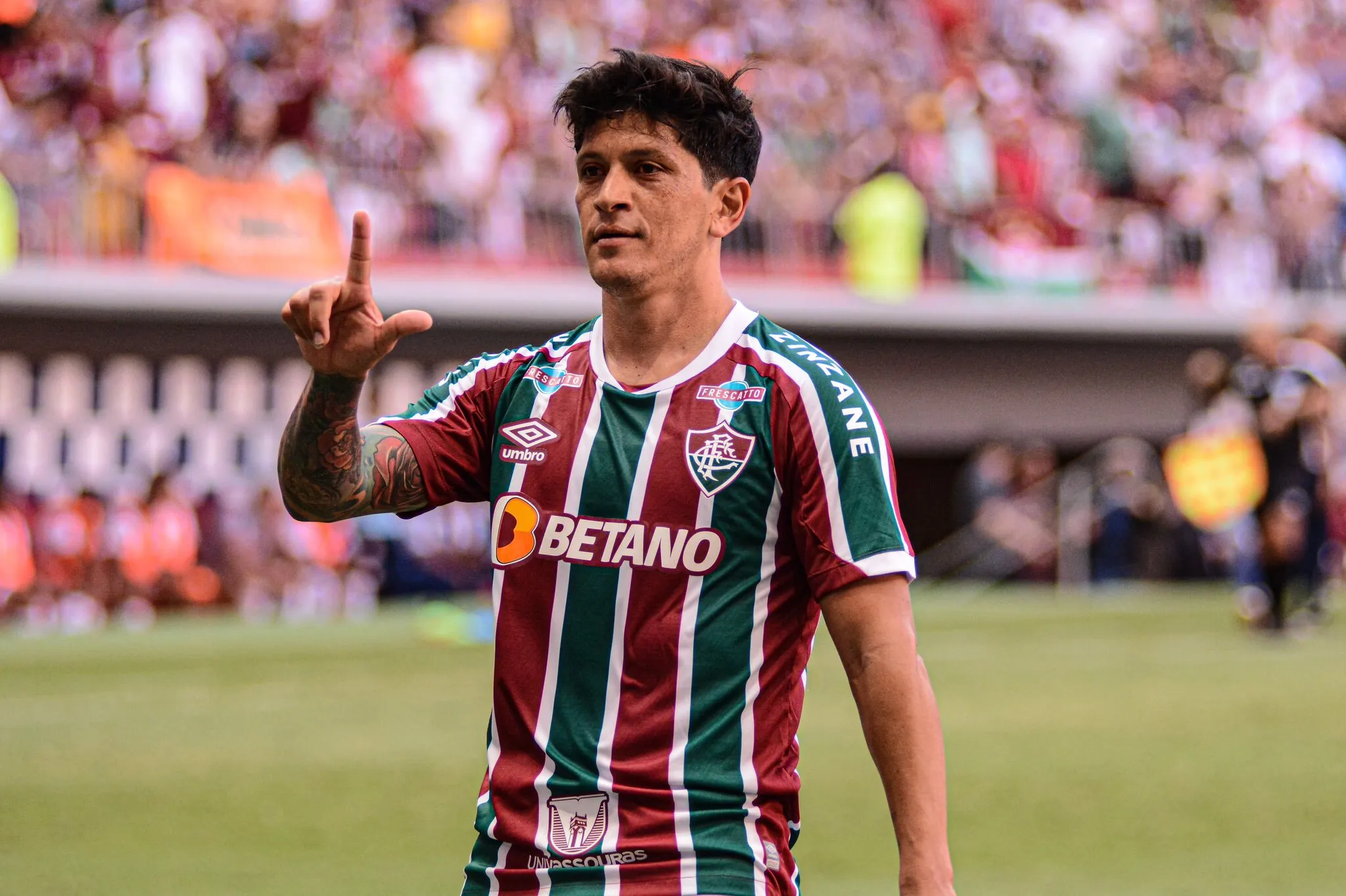 Cano chegou a 53 gols com a camisa do Fluminense e se tornou o quarto maior artilheiro do clube no século