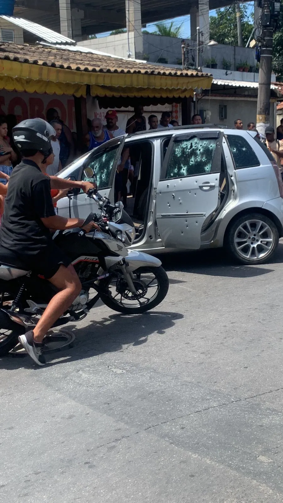Ação aconteceu no bairro Jardim Primavera