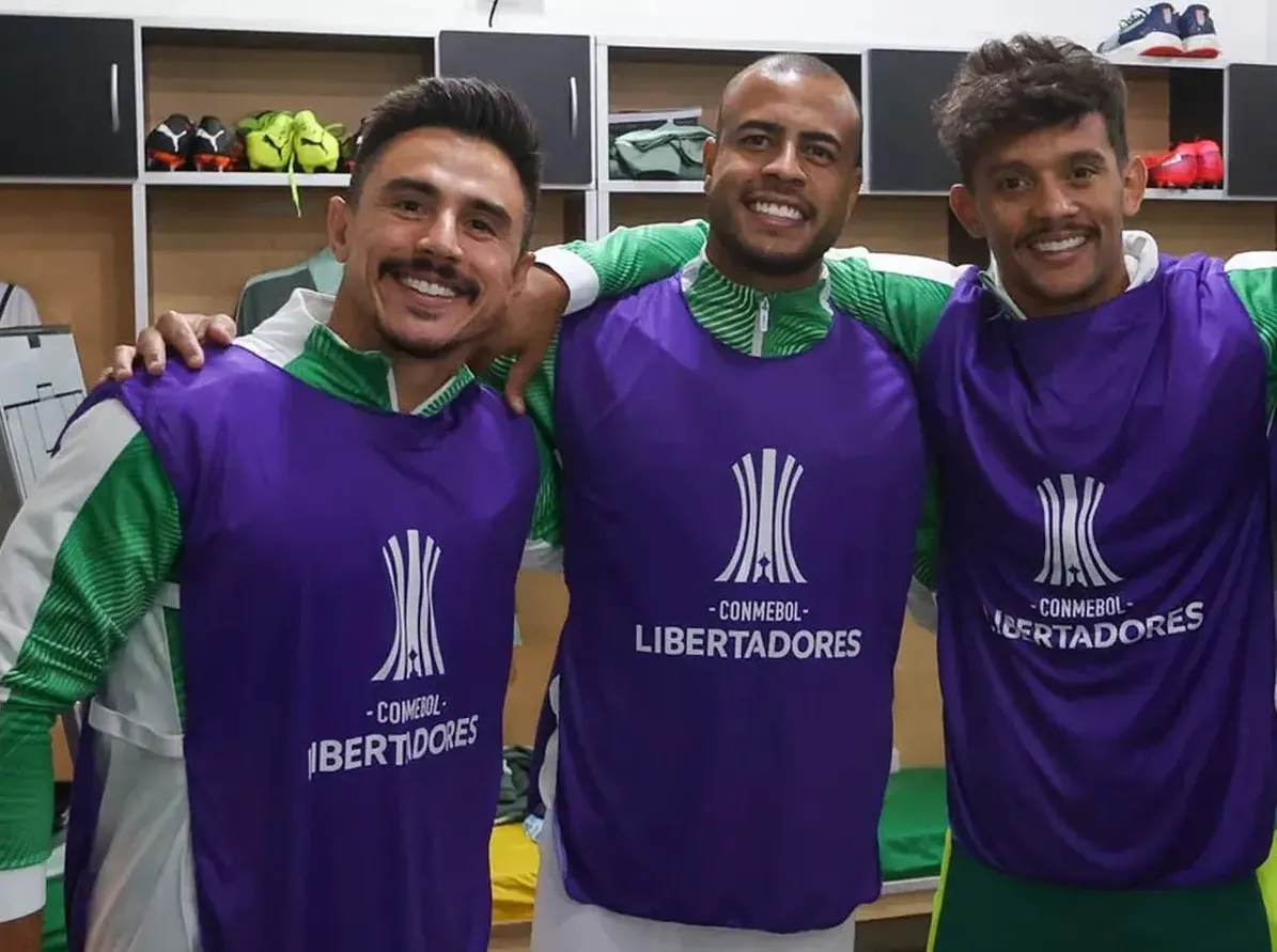 William Bigode, Mayke e Gustavo Scarpa na época em que atuavam juntos no Palmeiras