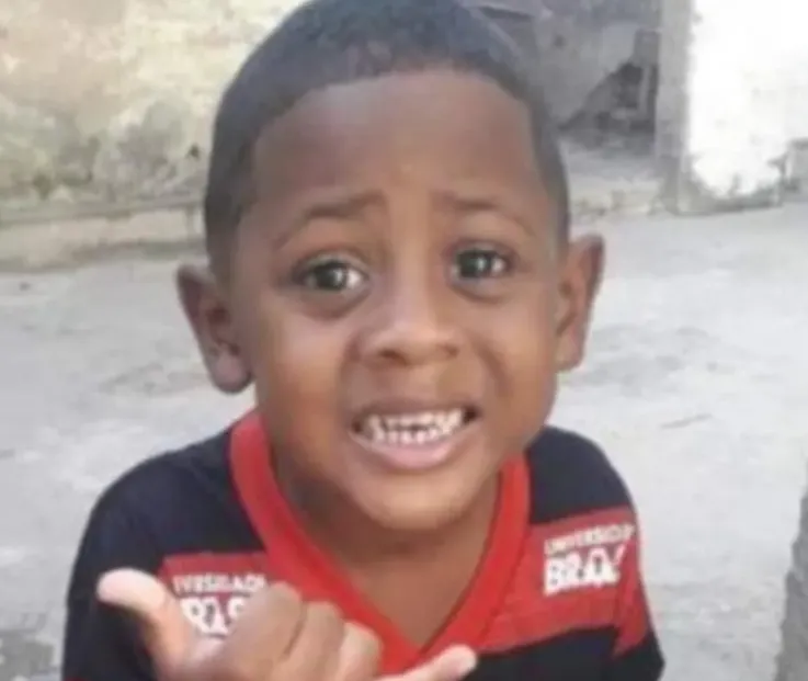 Heitor Gabriel dos Santos Ferreira, de 4 anos, morreu ao cair do quarto andar de um prédio