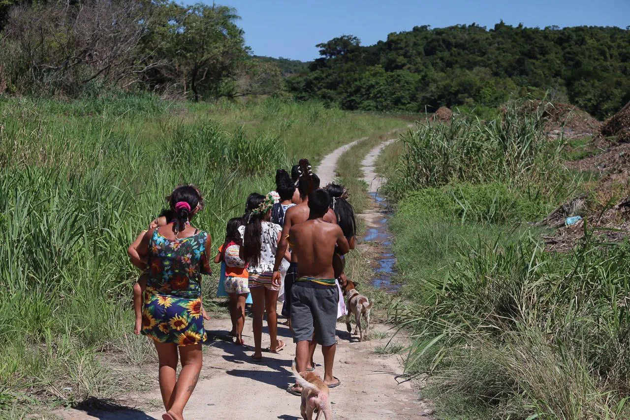 Comunidade Guarani, da aldeia Ka'aguy Porã