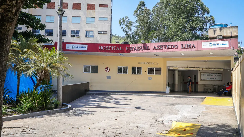 A vítima foi levada para o  Hospital Estadual Azevedo Lima (Heal) no Fonseca