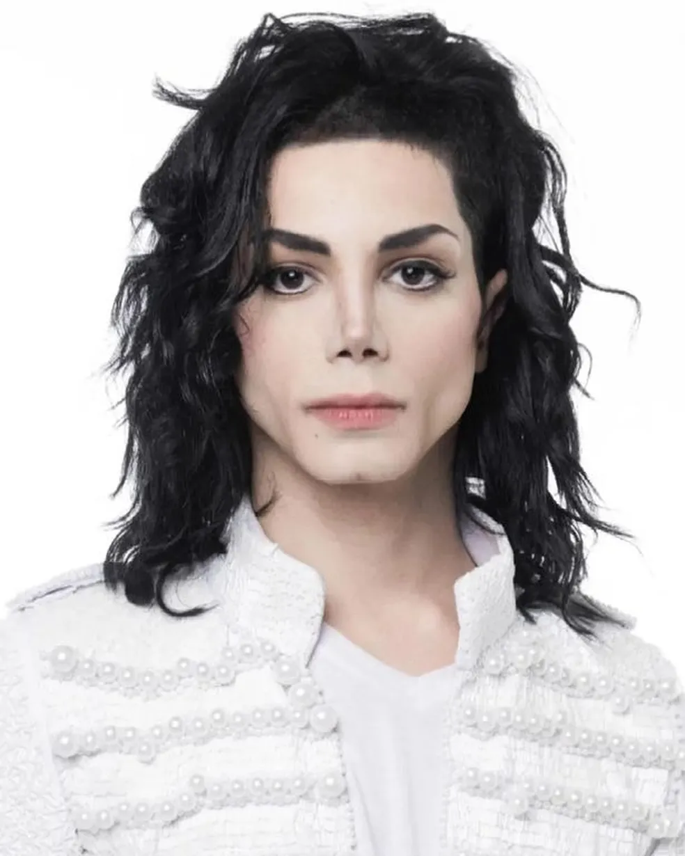Fã quer se parecer o máximo que puder com Michael Jackson