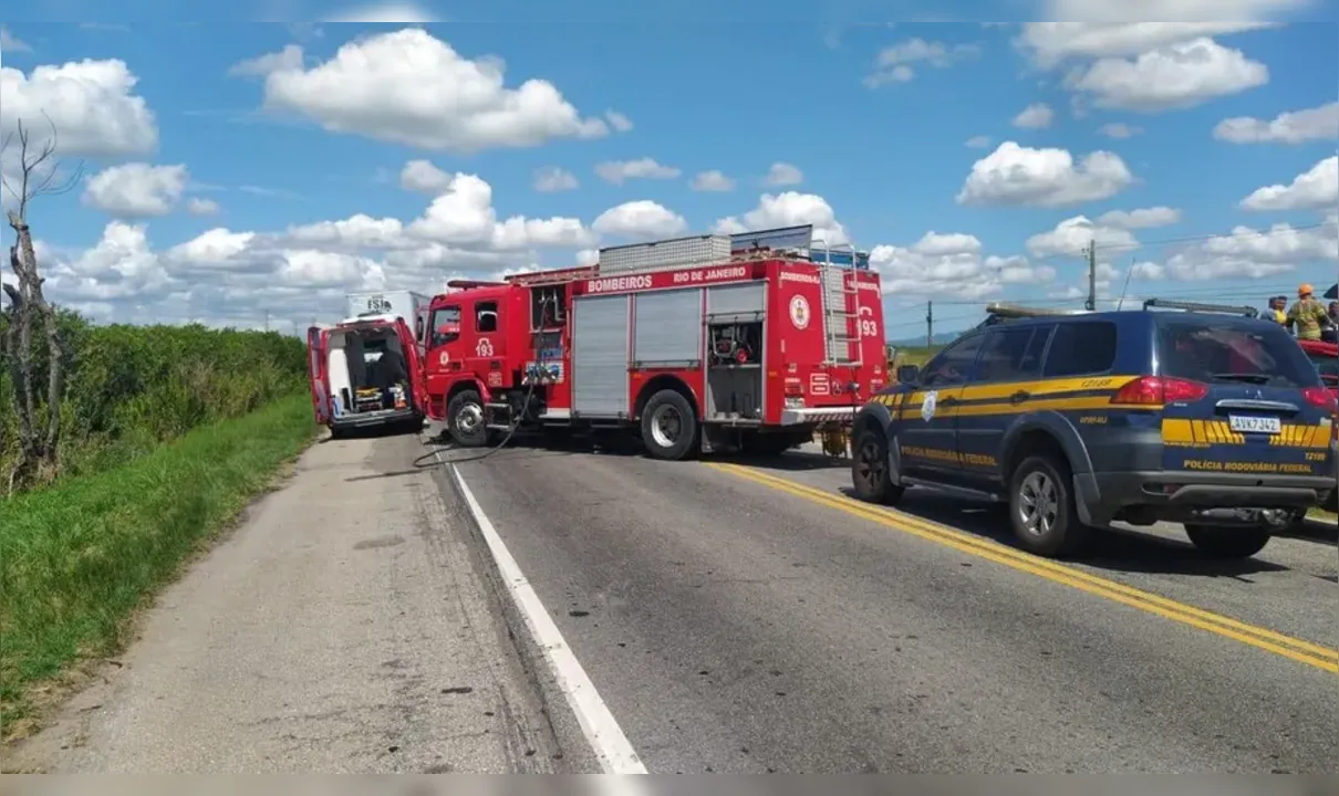 Uma aeronave do Corpo de Bombeiros foi enviada para o local