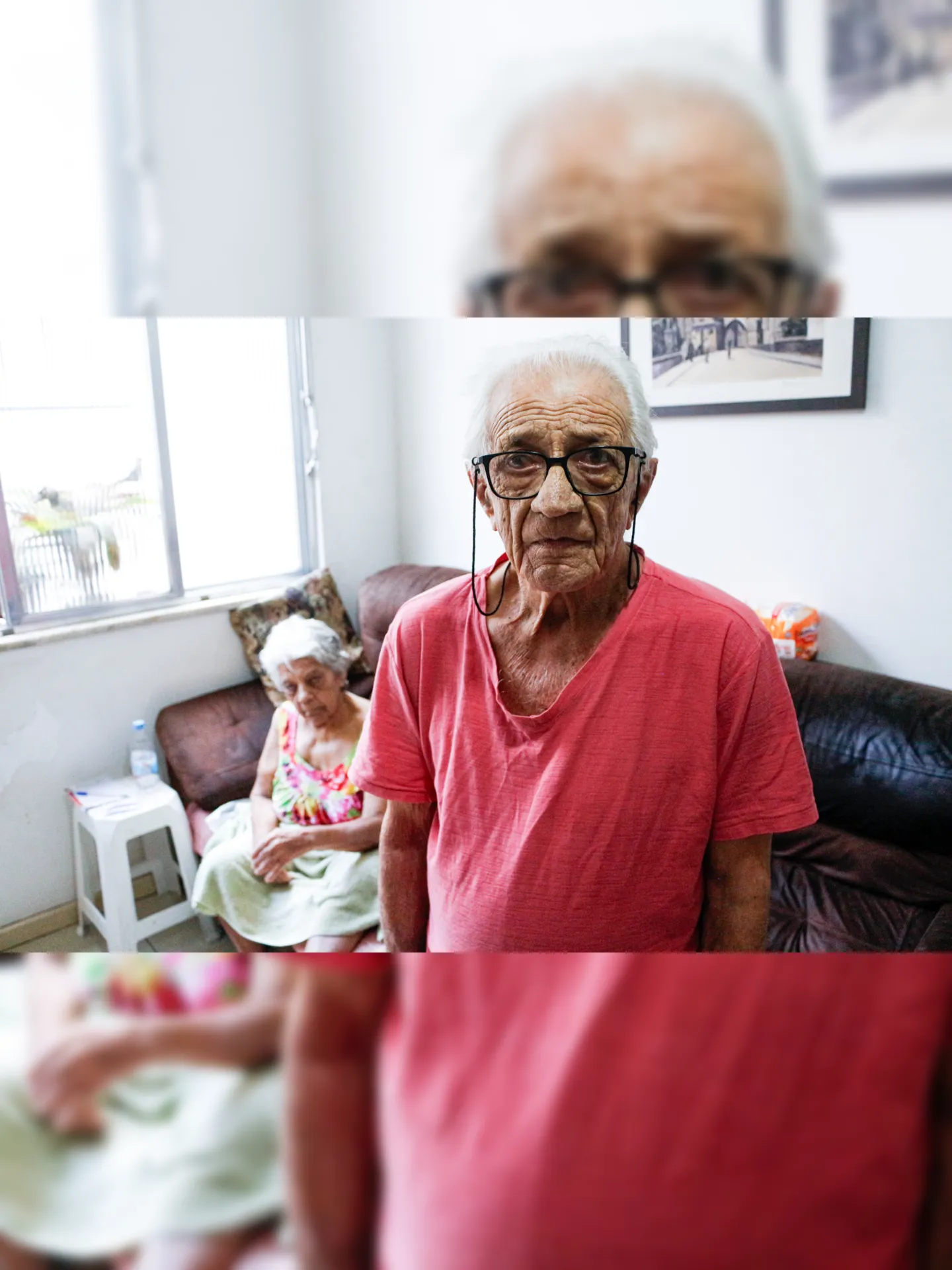 O casal Edymar Muscard, de 80 anos, e Claudio Muscard, de 83, mora no prédio há 10 anos