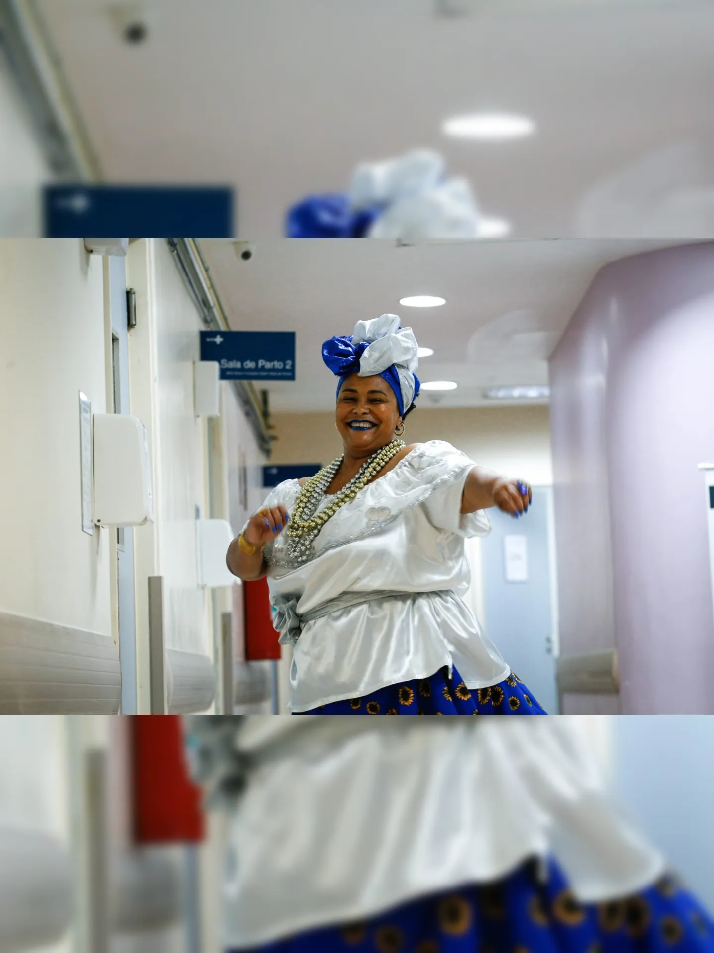 Imagem ilustrativa da imagem Enfermeira desfila de baiana em três escolas de samba no Rio