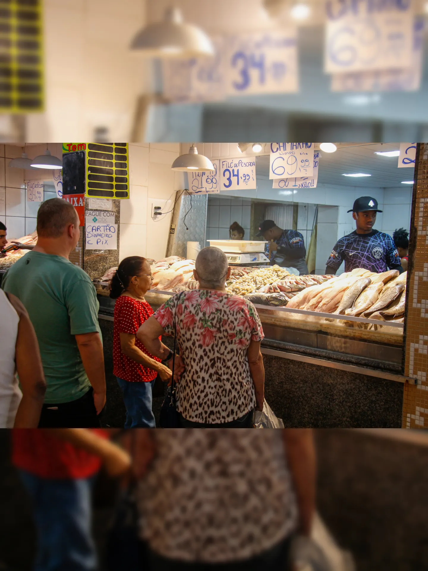 Mercado São Pedro na semana santa encheu de consumidores em busca de peixe de qualidade