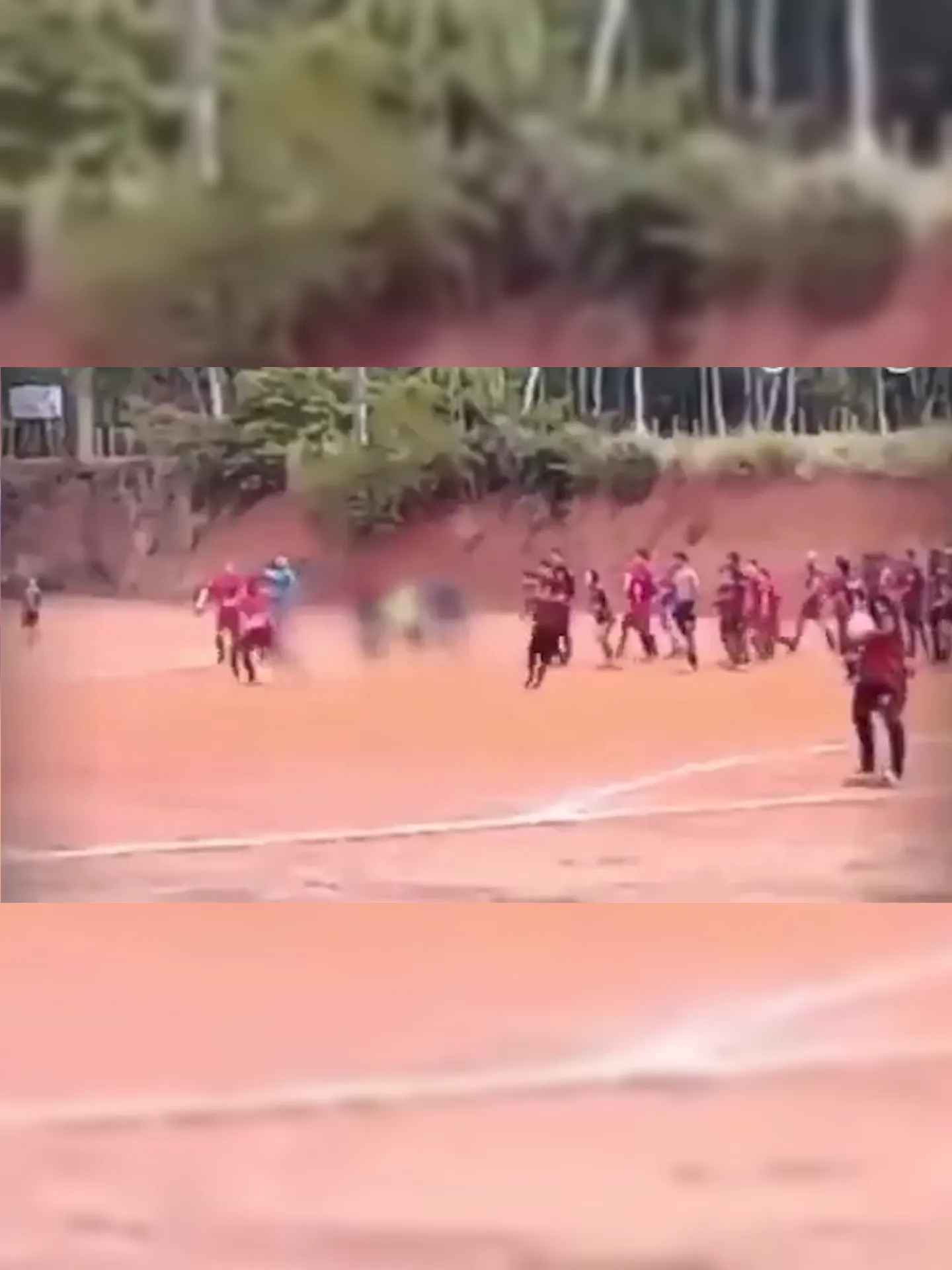 Imagem ilustrativa da imagem Jogador leva facada de árbitro em partida de futebol em MG