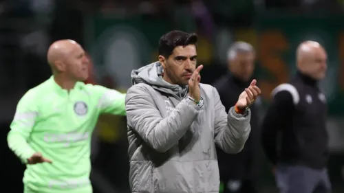 "As emoções fazem parte do futebol", declarou Abel Ferreira