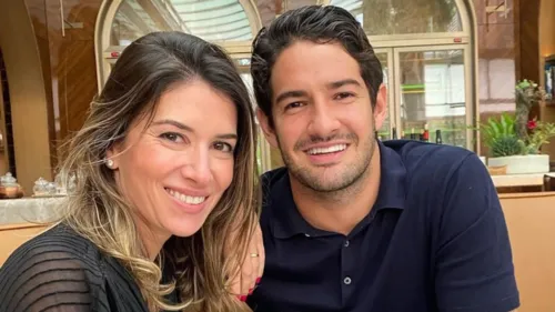 O romance entre Pato e Rebeca teve início em 2018