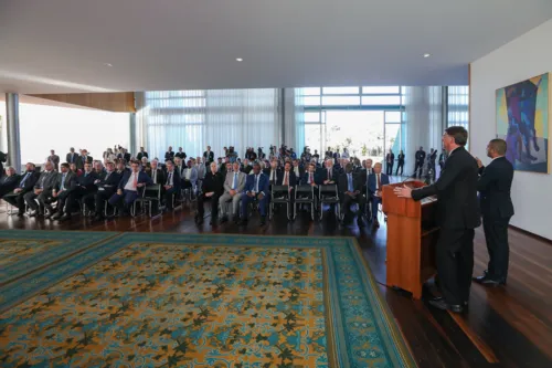 Encontro em Julho do ano passado com embaixadores no Palácio da Alvorada