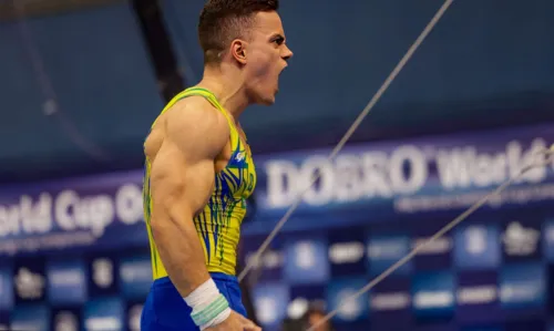 Além de Caio Souza, mais dois brasileiros conquistaram medalhas neste domingo