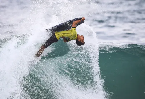 Moises Silva ganhou a etapa Mundial de Bodyboard