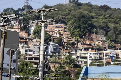 Entrada da favela do Bateau Mouche, na Praça Seca