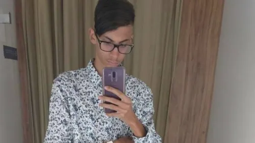 Marcos Sandro Gomes morreu ao colidir com poste