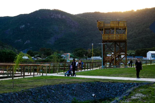 O espaço não conta com banheiro público para os visitantes