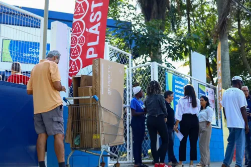 O Ecoponto funciona no anexo à Escola Municipal Joaquim Lavoura