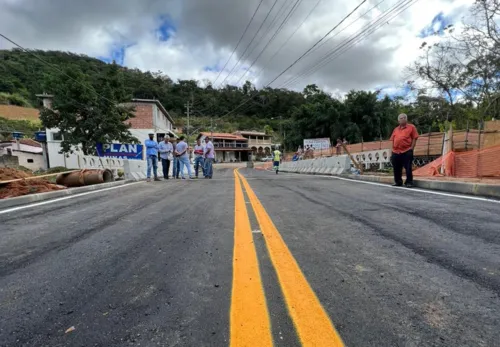 Liberação do tráfego na nova ponte da rodovia RJ-125, em Avelar, aconteceu nesta quinta