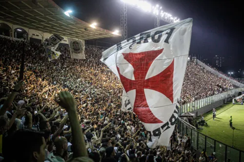 A torcida fez a sua parte e esgotou os ingressos para a partida