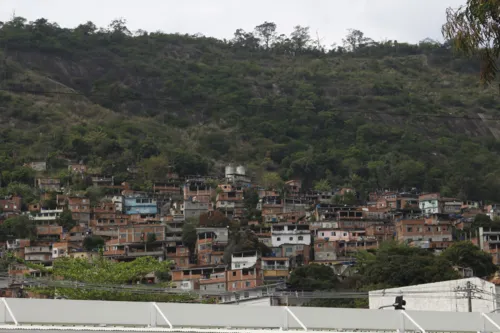 Comunidade do Preventório no bairro de Charitas, em Niterói