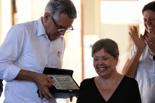 Maria Cecília Minayo foi homenageada