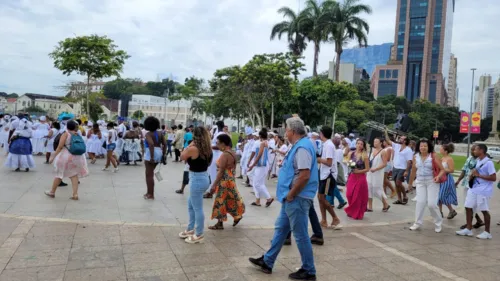 O cortejo passou por alguns pontos da cidade