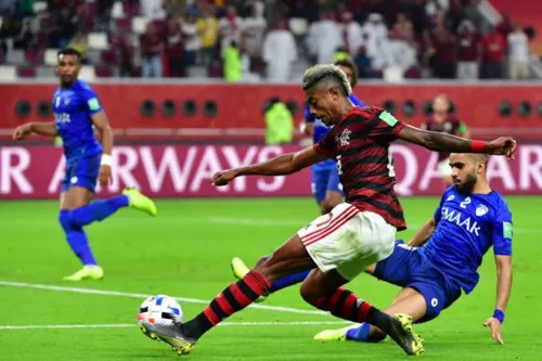 O duelo entre o clube carioca e os sauditas acontece no Ibn Batouta Stadium, em Tanger