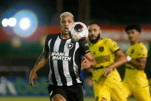 O Glorioso encara o Boavista, no Estádio Mané Garrincha, em Brasília