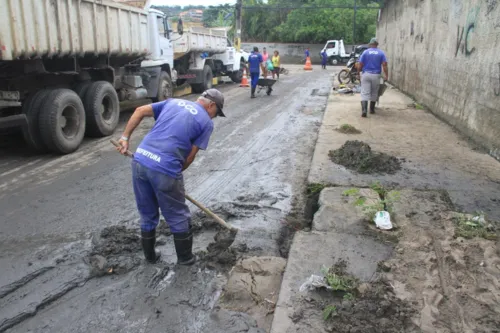 Material retirado das ruas é enviado ao aterro sanitário