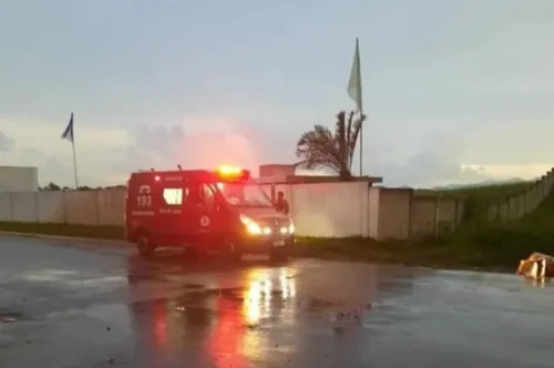 O Corpo de Bombeiros disse que já encontrou a pessoa morta quando chegou ao local