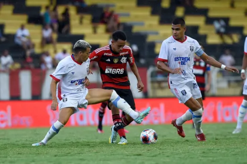 Com a vitória, o Flamengo aumenta a vantagem na liderança no Campeonato Carioca e chega a 20 pontos