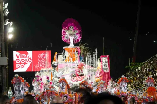 Viradouro terá como enredo 'A vida e obra de Rosa Maria Egipcíaca'.