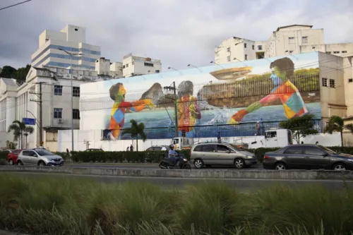 Obra foi confeccionada por Eduardo Kobra, artista conhecido internacionalmente