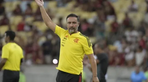 Vitor Pereira ainda não conquistou título pelo Flamengo neste início de temporada