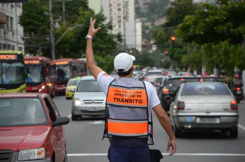 Operadores da NitTrans vão orientar motoristas