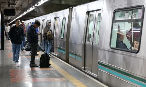 Os metroviários deflagraram greve nesta quinta