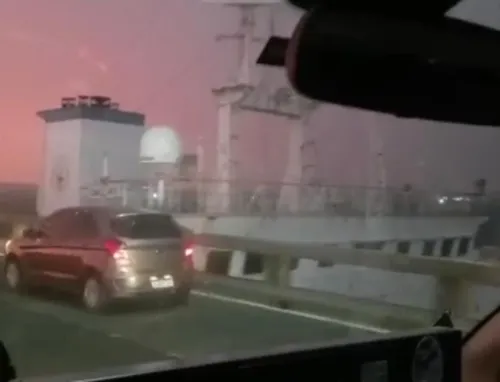 Em outubro do ano passado um barco à deriva bateu na ponte Rio-Niterói