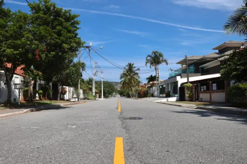 Rua onde os crimes aconteceram: medo e insegurança