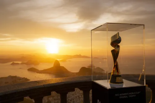 Taça da Copa do Mundo de Futebol Feminino