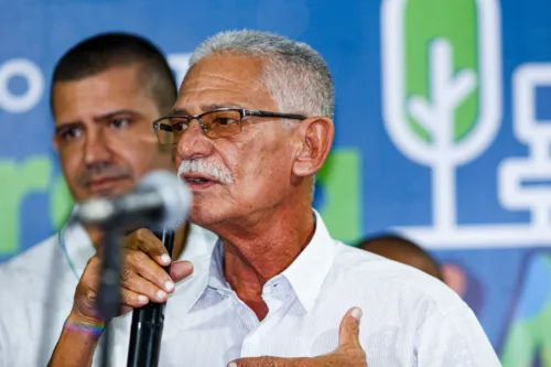 O prefeito Capitão Nelson discursou durante a inauguração