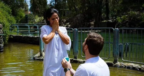 Casal começou a namorar em marco