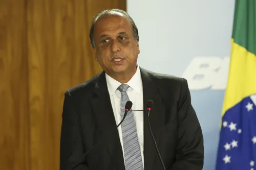 Pezão também chegou a ter seus bens bloqueados