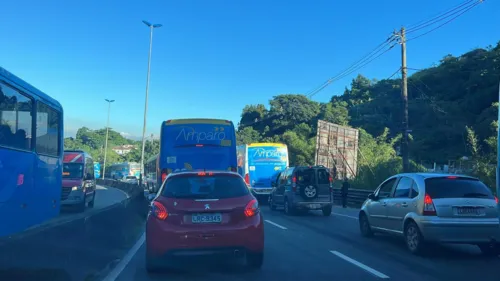 Fluxo é intenso já na descida da Caixa D´agua, em Niterói