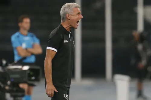 Para o  técnico do Alvinegro, houve problemas no segundo tempo