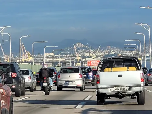 Tempo de travessia na via é de 45 minutos